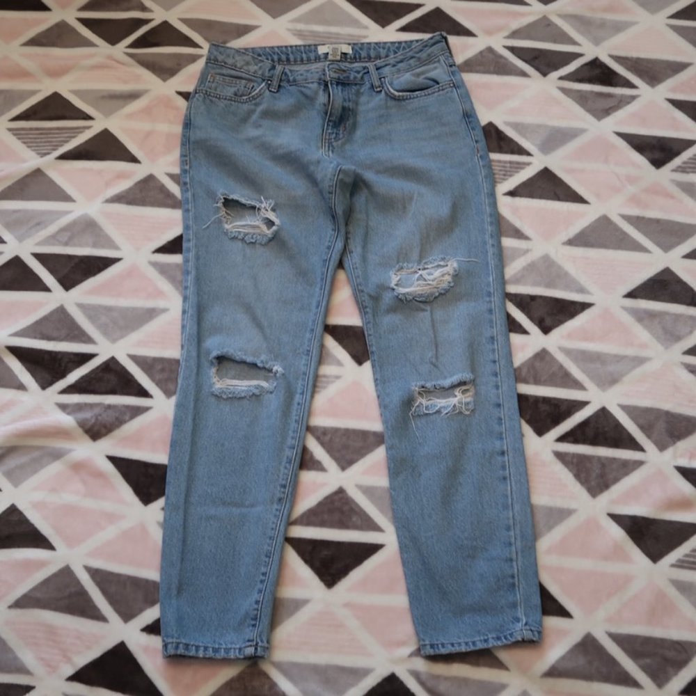 Light Denim ripped jeans